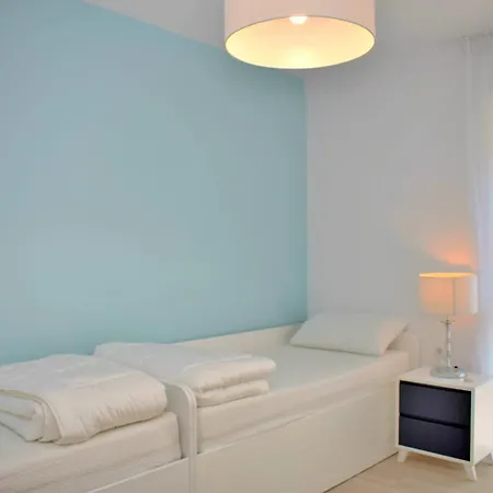 White Moon Appartement Plazhi San Pietro
