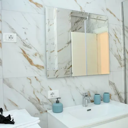Apartment White Moon Plazhi San Pietro